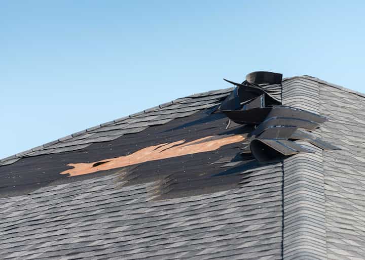 A home in Santa Clarita, CA need emergency roof repair from our network of pros